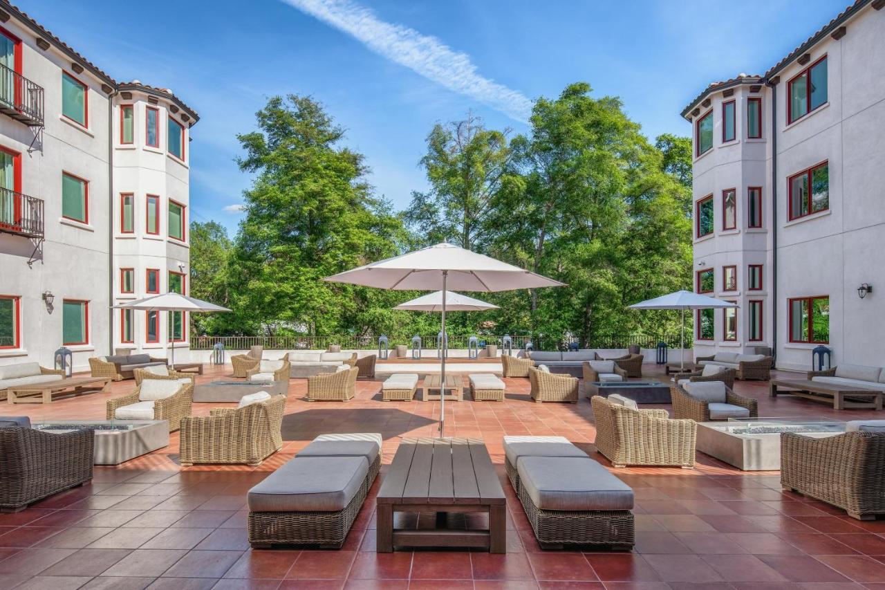 Four Points By Sheraton Santa Cruz Scotts Valley Exterior photo