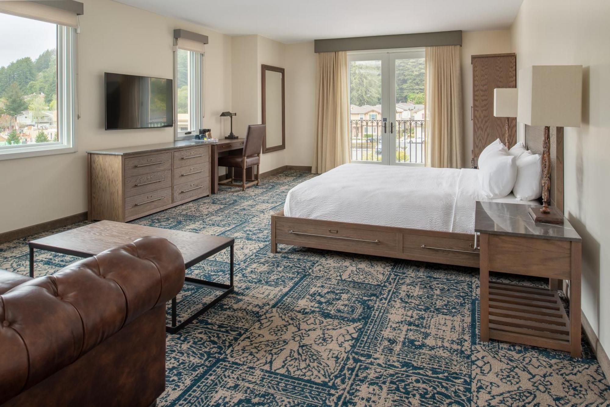 Four Points By Sheraton Santa Cruz Scotts Valley Exterior photo