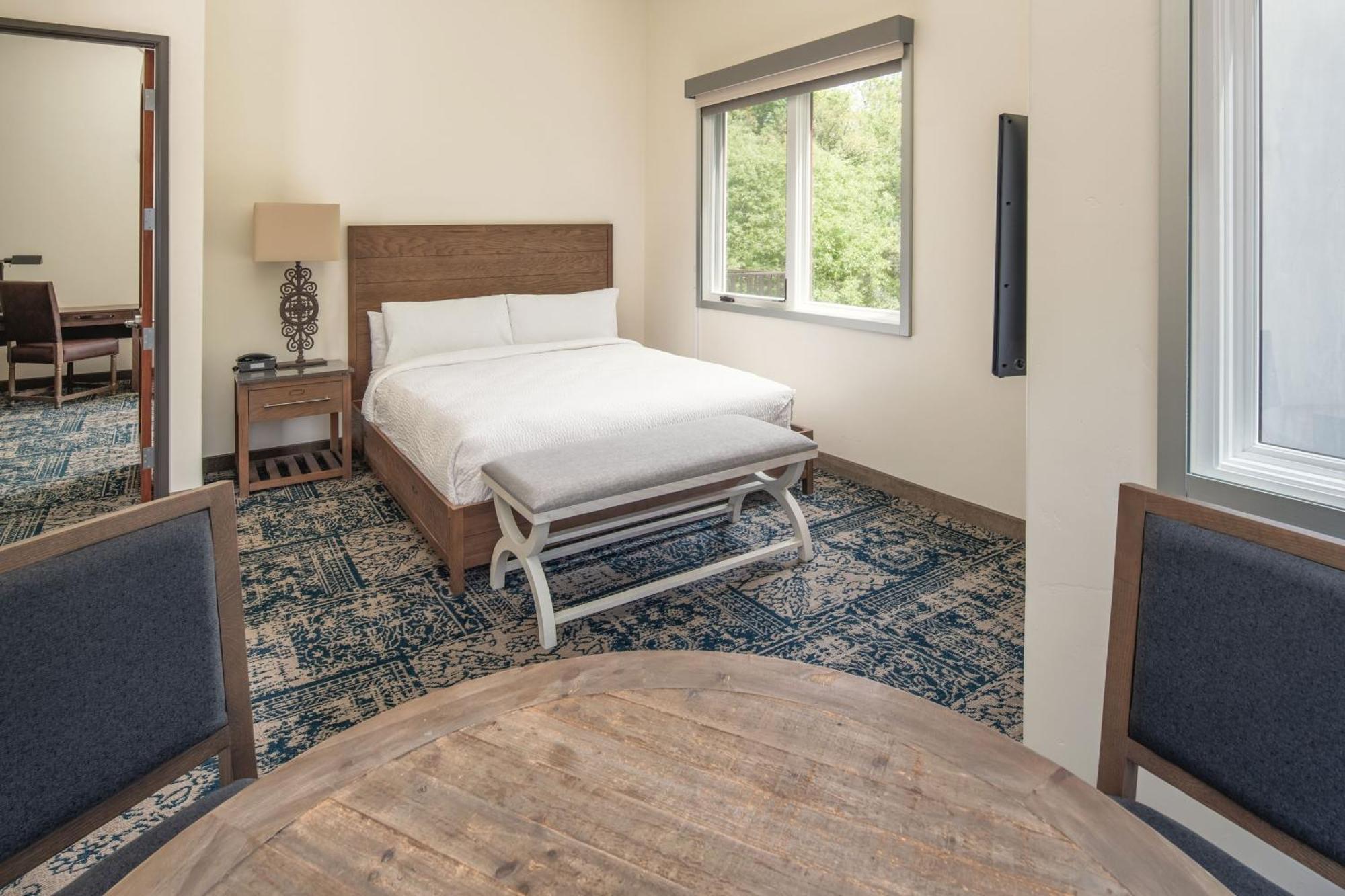 Four Points By Sheraton Santa Cruz Scotts Valley Exterior photo