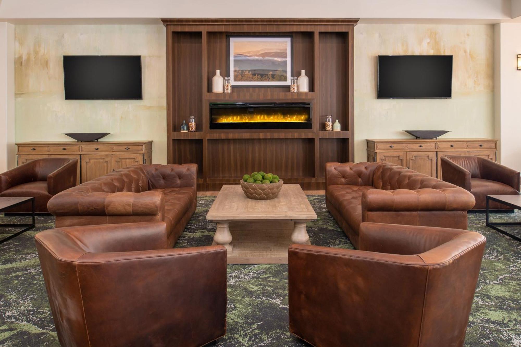 Four Points By Sheraton Santa Cruz Scotts Valley Exterior photo